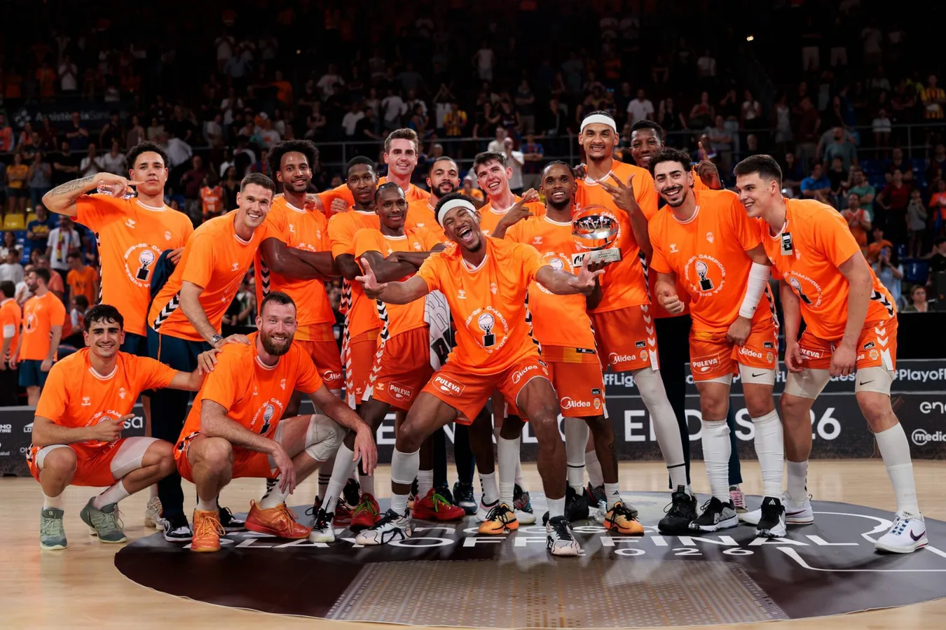 Jorge Pradilla en cancha con el Valencia Basket, objetivo del Real Madrid para activar su cláusula de rescisión.