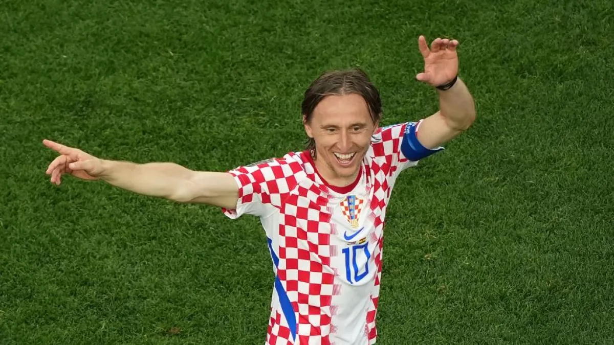 Luka Modric celebrando con la selección croata en el Mundial