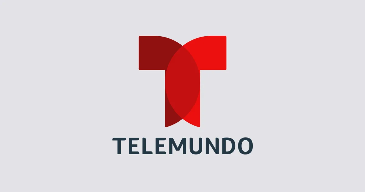 Equipo de rescate entre los escombros de edificaciones dañadas por los terremotos en Venezuela