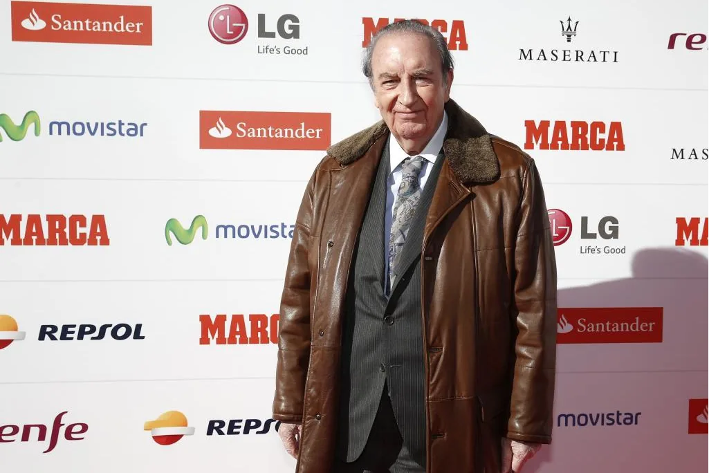 Retrato de Eduardo Portela, fundador de la ACB y pionero del baloncesto español profesional